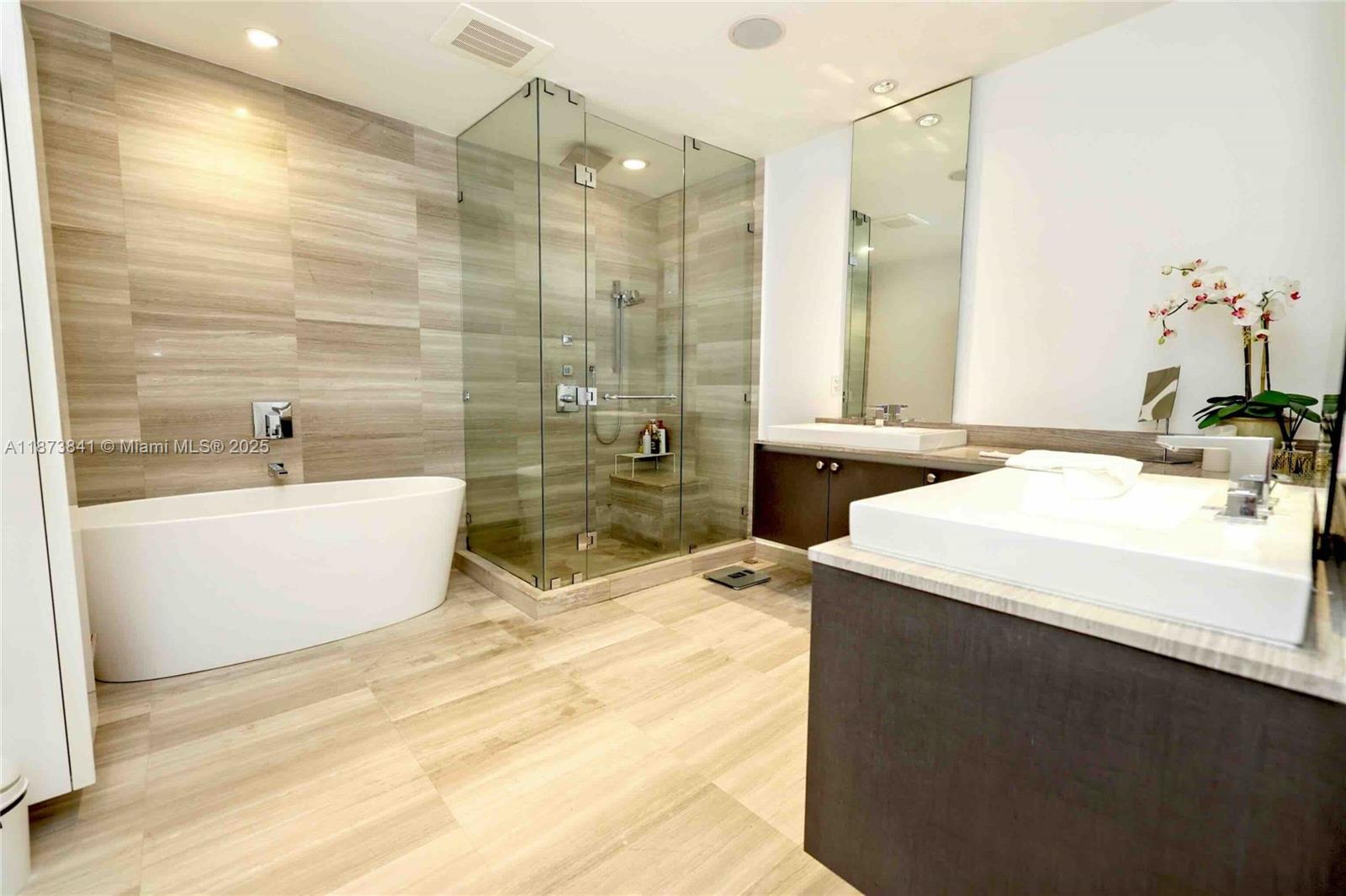 Photo of 3250 188th St #502, Aventura, Florida, 33180 - Master bathroom