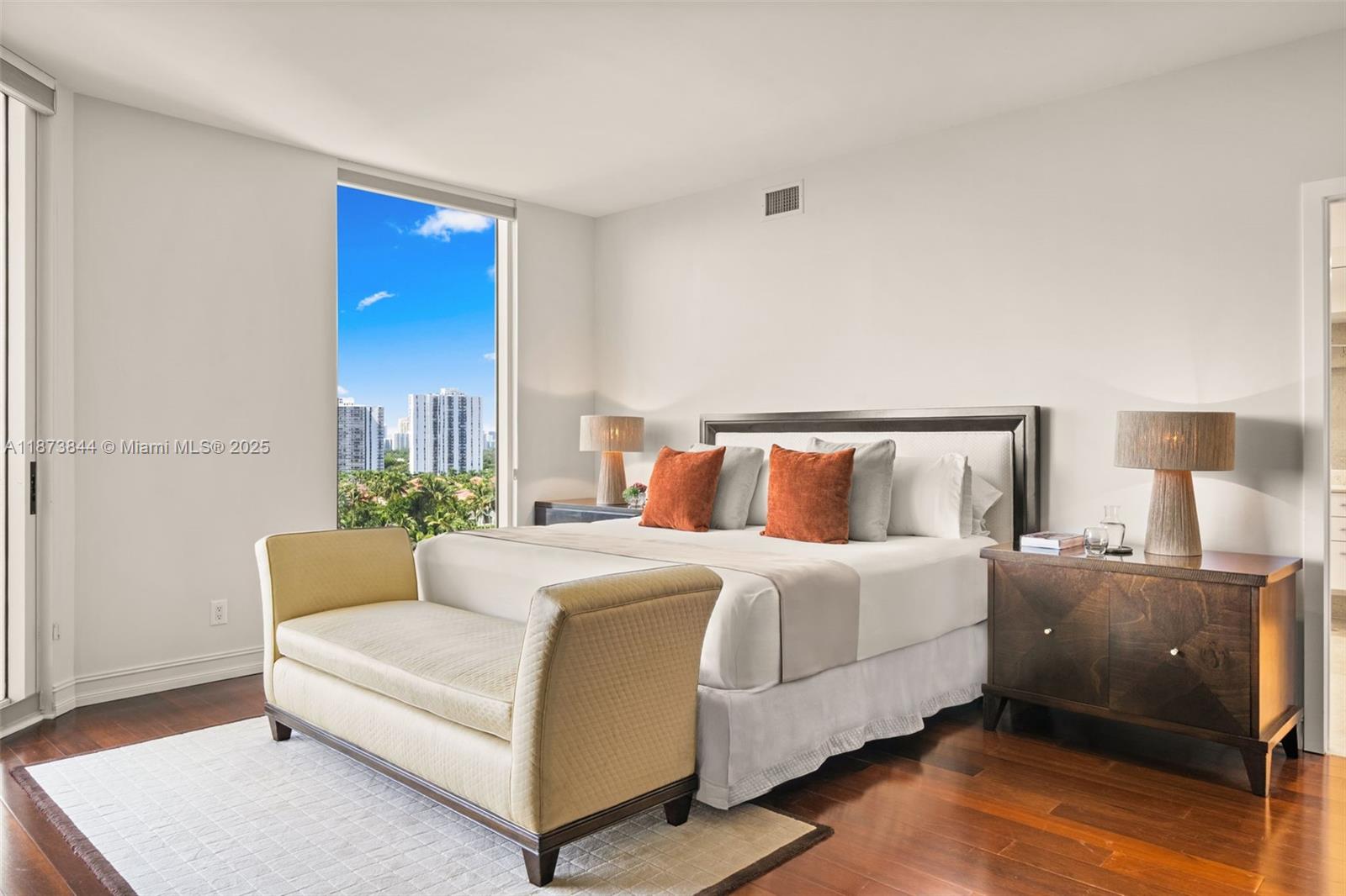 Photo of 21200 Point Pl  #1102, Aventura, Florida, 33180 - 