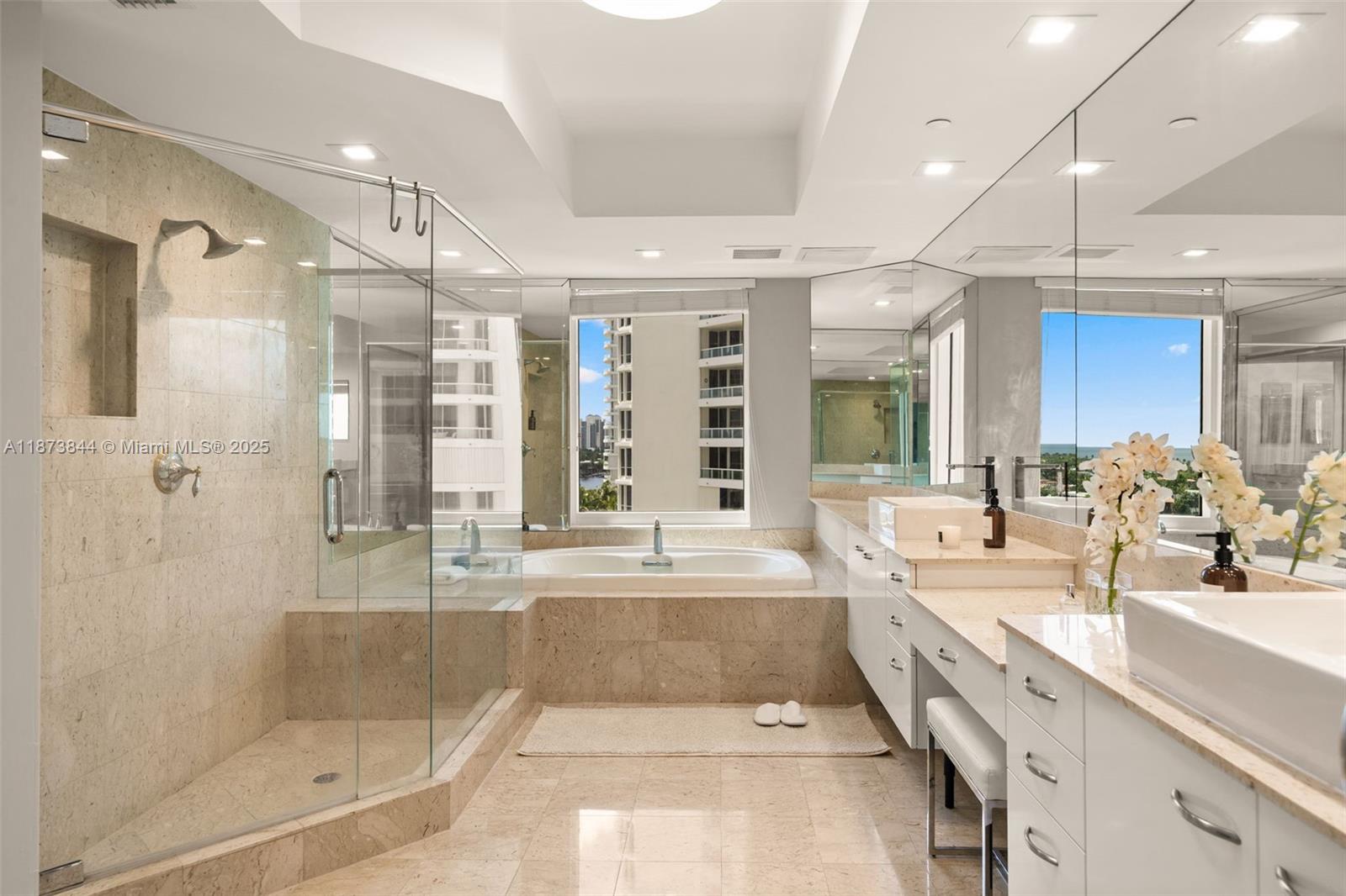 Photo of 21200 Point Pl  #1102, Aventura, Florida, 33180 - 