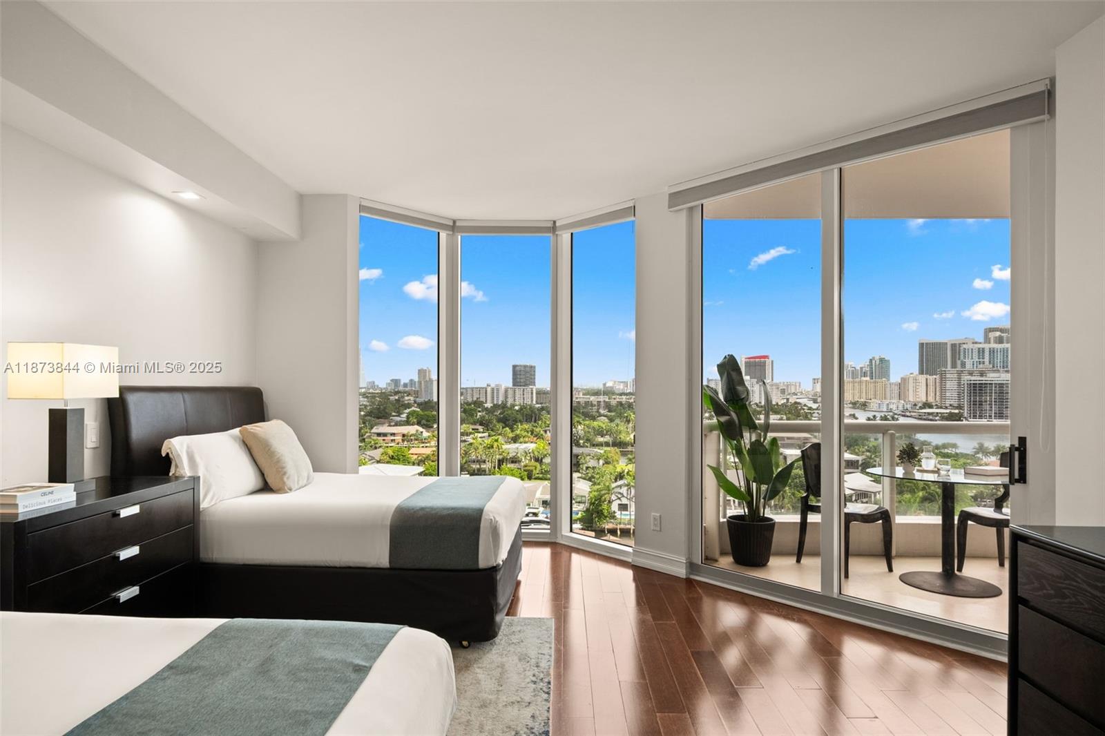 Photo of 21200 Point Pl  #1102, Aventura, Florida, 33180 - 