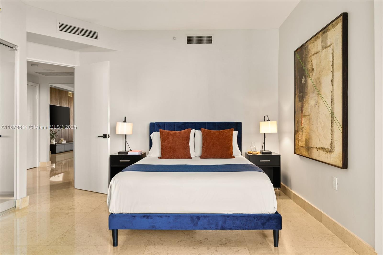 Photo of 21200 Point Pl  #1102, Aventura, Florida, 33180 - 