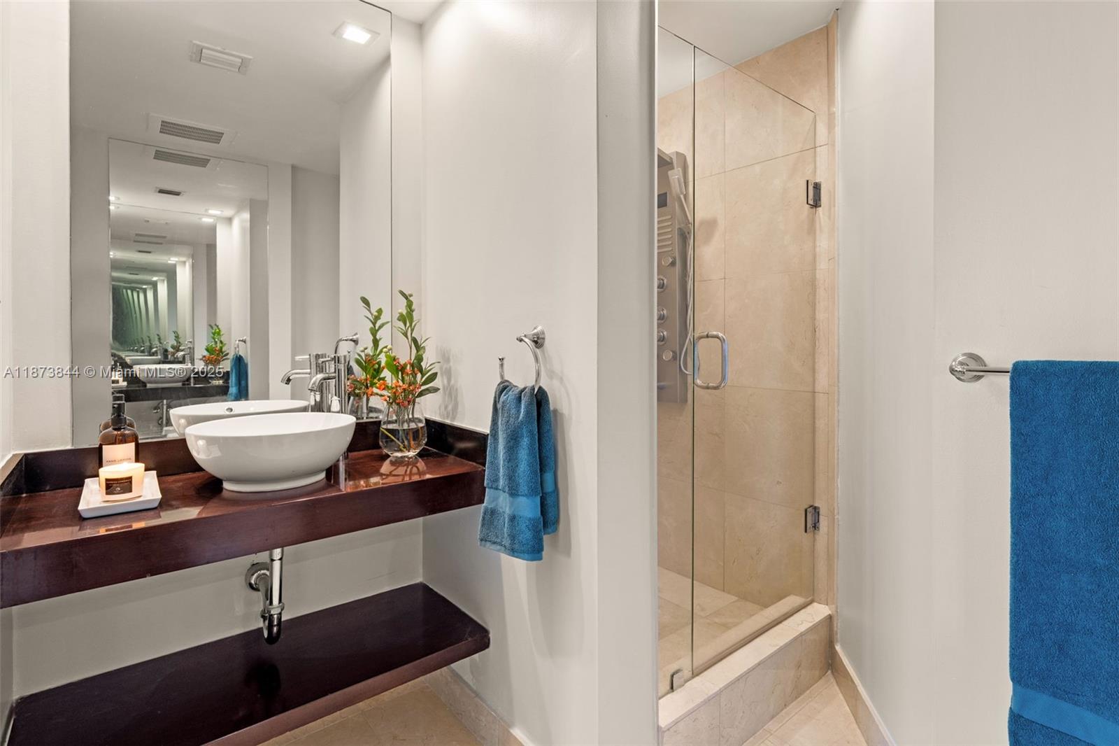 Photo of 21200 Point Pl  #1102, Aventura, Florida, 33180 - 