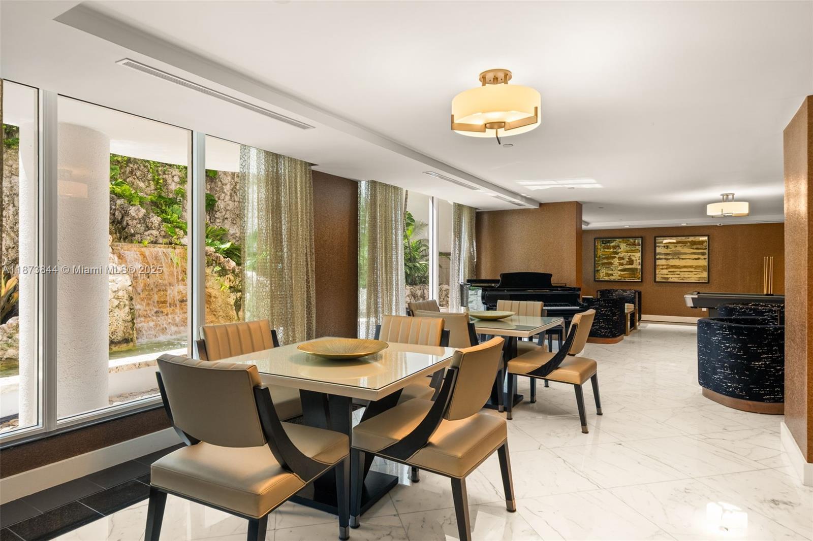 Photo of 21200 Point Pl  #1102, Aventura, Florida, 33180 - 