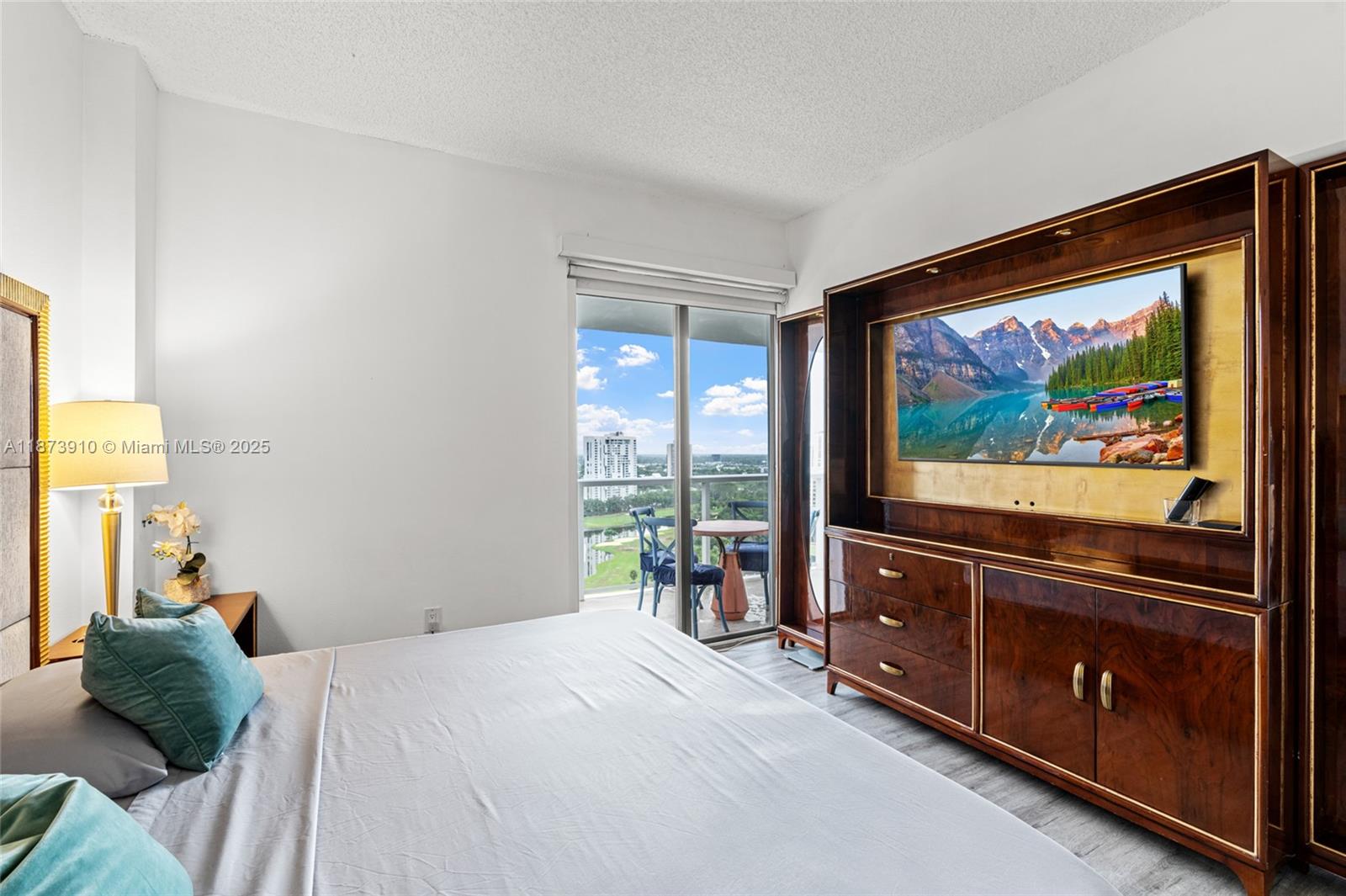 Photo of 3731 Country Club Dr  #PH-26, Aventura, Florida, 33180 - 