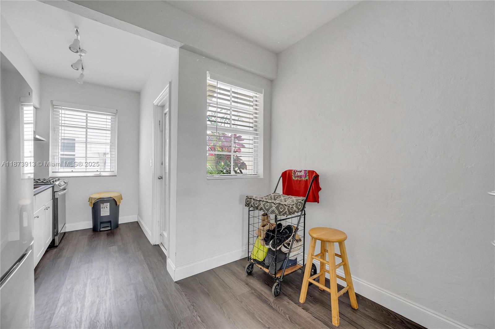   /  8140 sq. ft. $ 2025-09-07 0 Photo