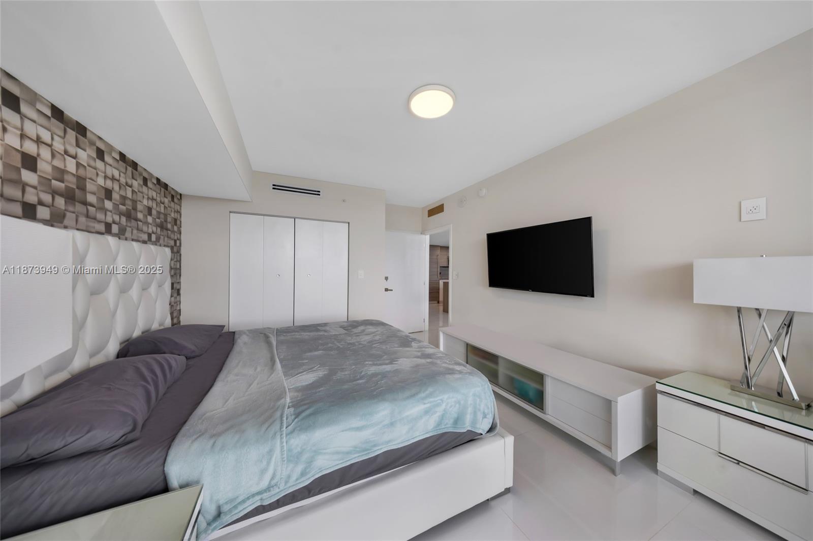 Photo of 400 Sunny Isles Blvd  #1603, Sunny Isles Beach, Florida, 33160 - 