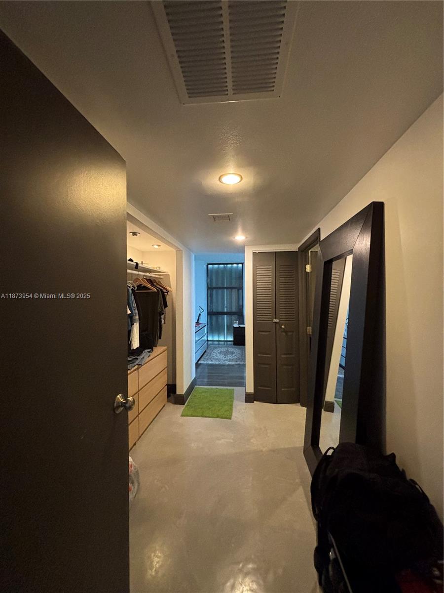 Photo of 3675 Country Club Dr  #2209, Aventura, Florida, 33180 - 