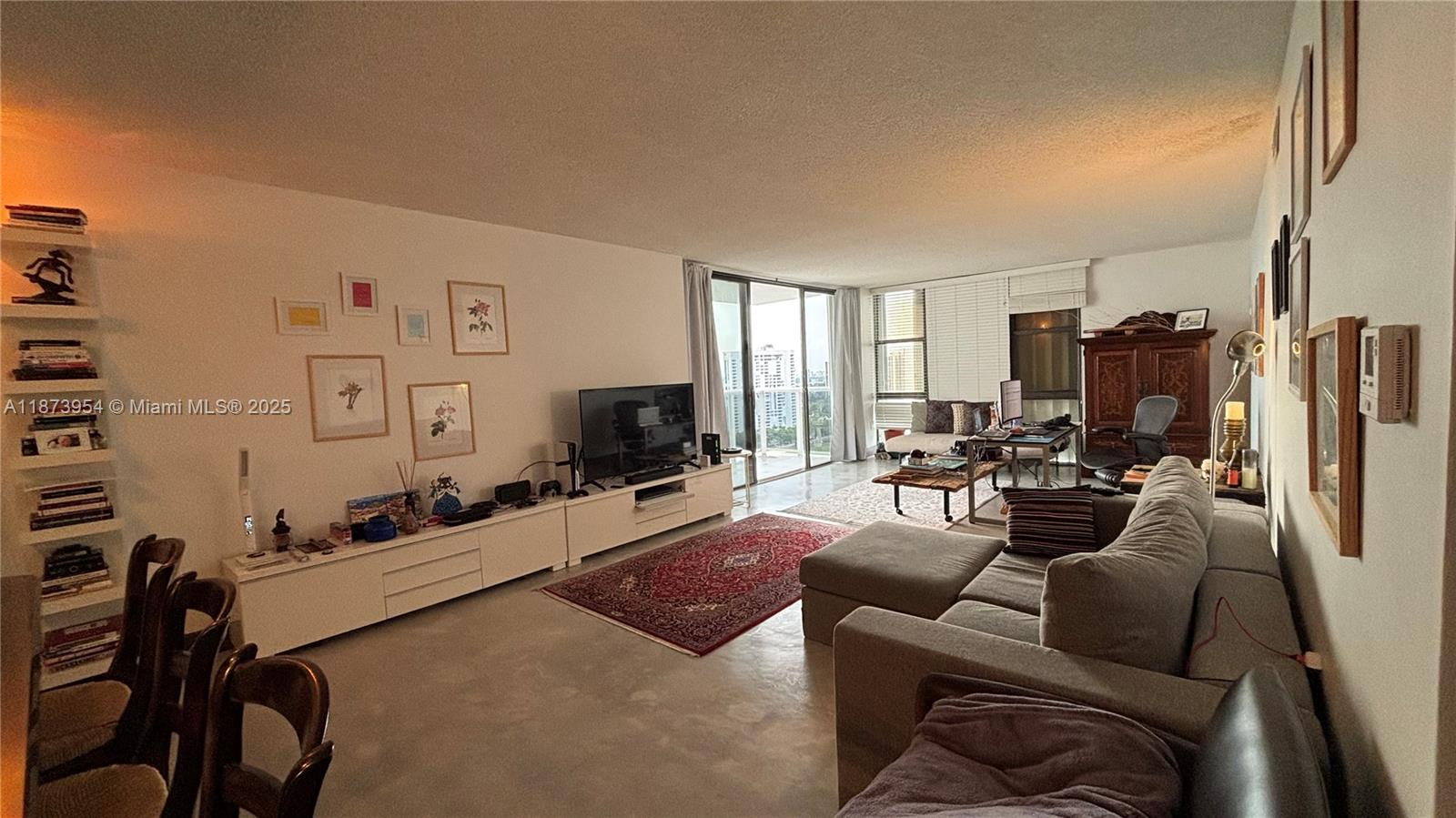 Photo of 3675 Country Club Dr  #2209, Aventura, Florida, 33180 - 