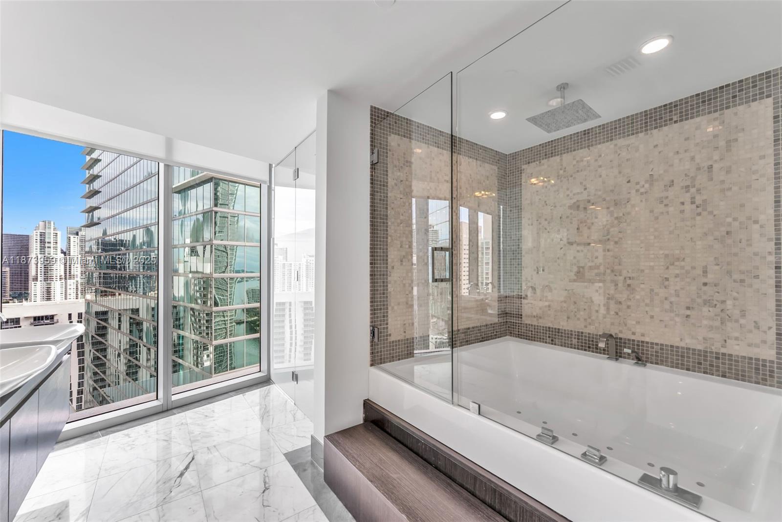 See details 3601 2 / 3 1539 sq. ft. $ 2025-09-07 0 Photo