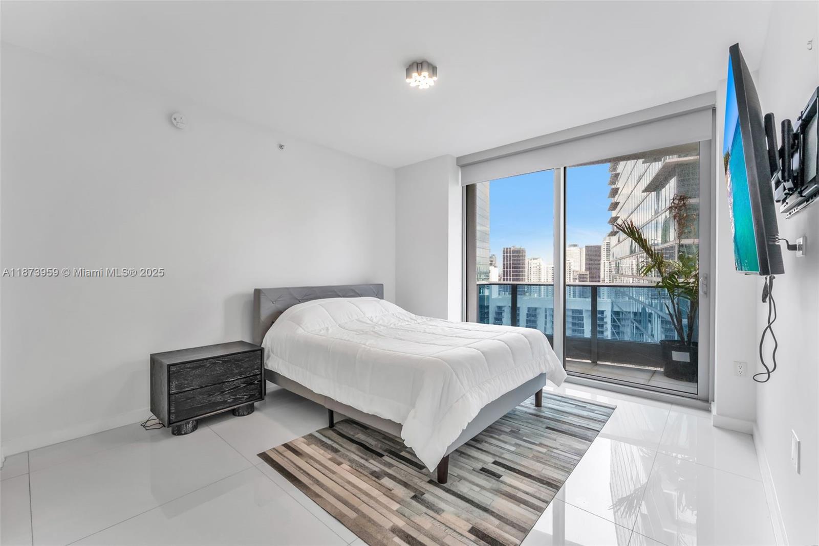 See details 3601 2 / 3 1539 sq. ft. $ 2025-09-07 0 Photo