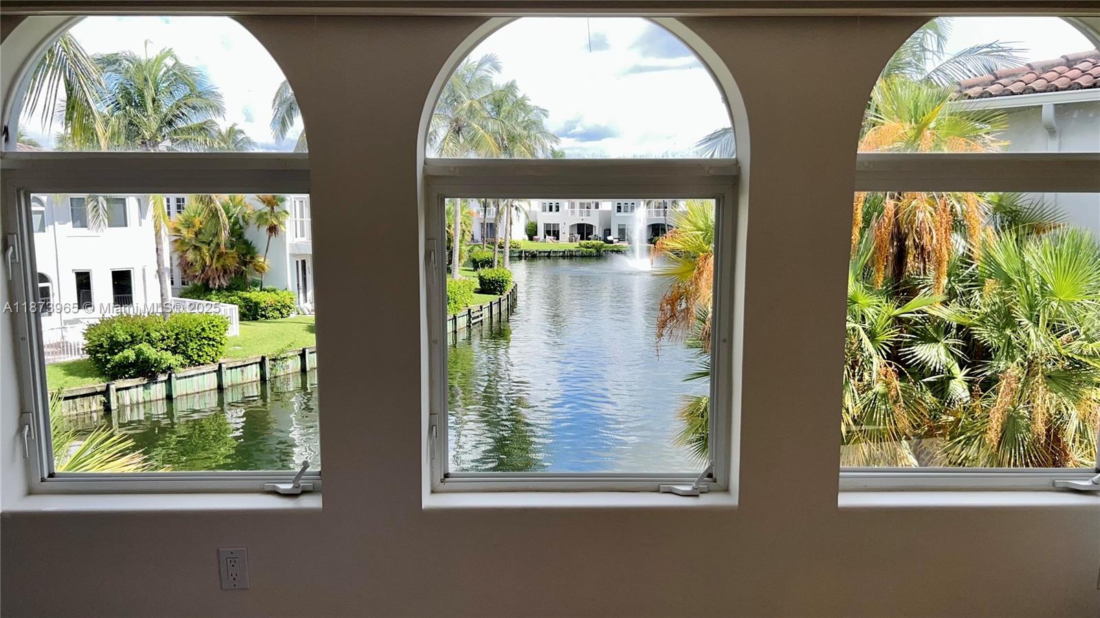 Photo of 3167 210th St  (3167), Aventura, Florida, 33180 - 