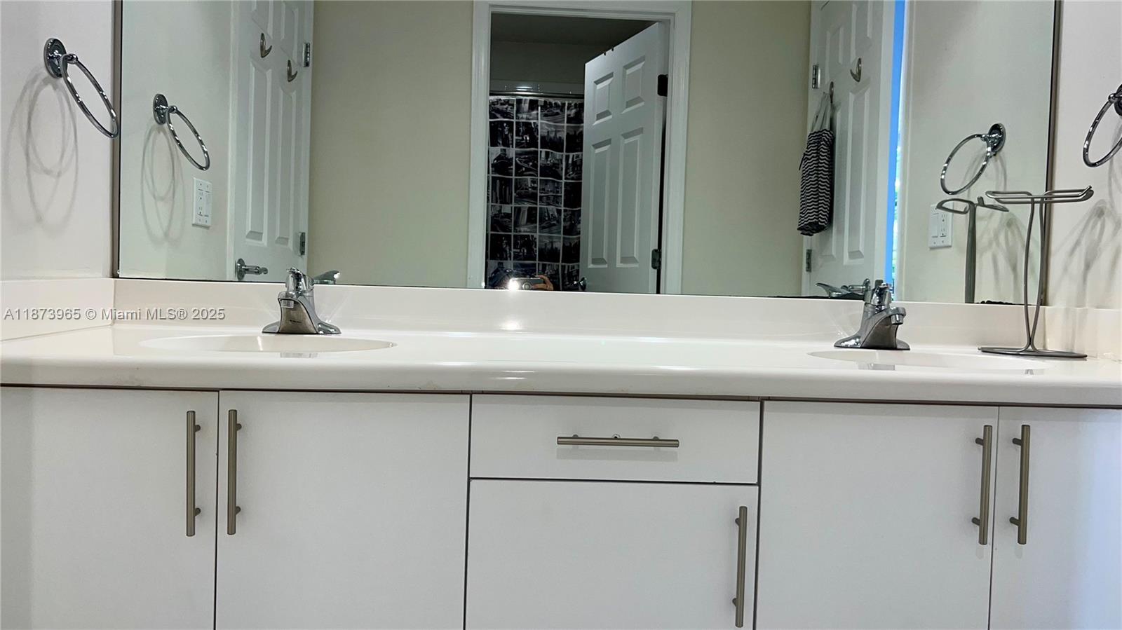 Photo of 3167 210th St  (3167), Aventura, Florida, 33180 - 