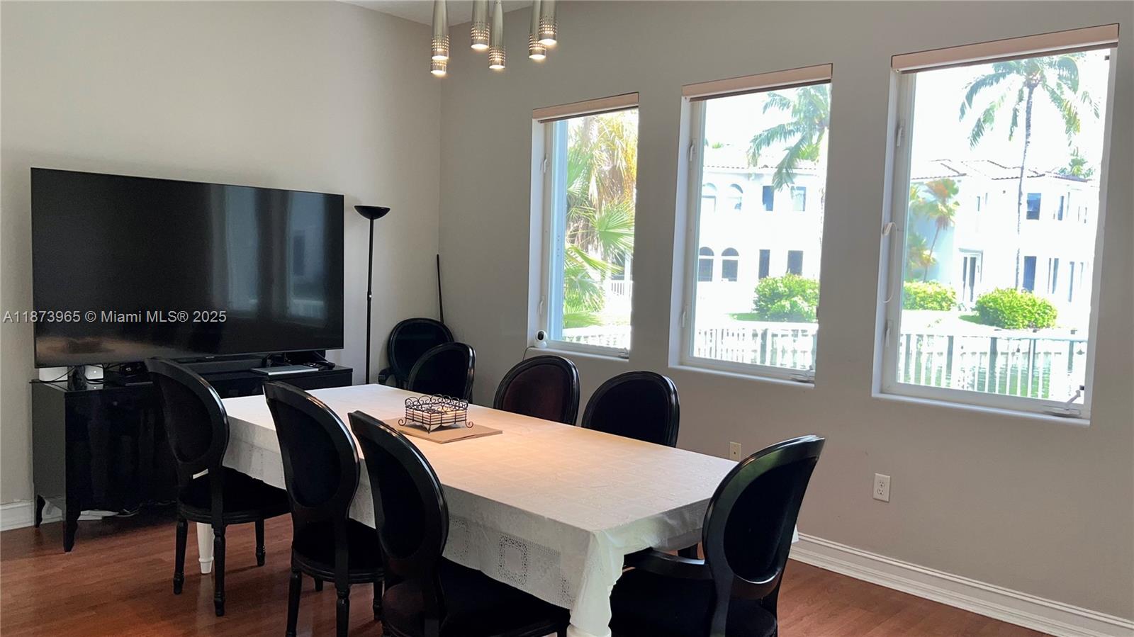 Photo of 3167 210th St (3167), Aventura, Florida, 33180 - Dining Room area