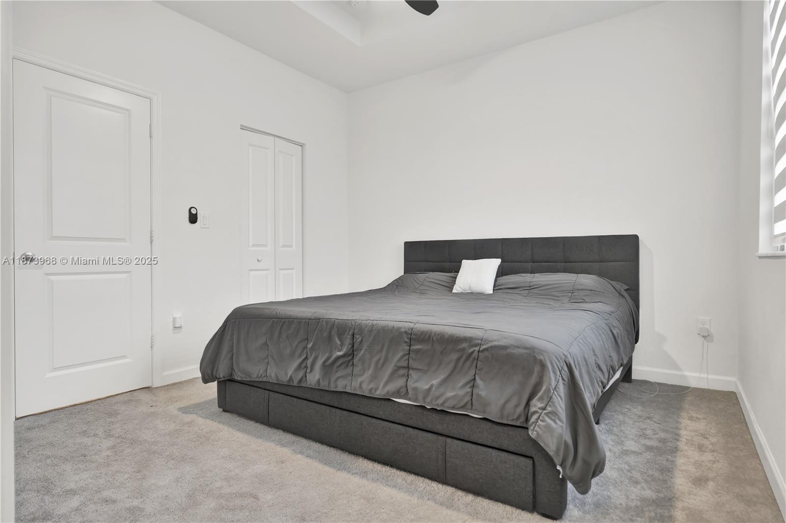 Ver detalles 16312 3 / 3 1328 sq. ft. $ 2025-09-07 0 foto