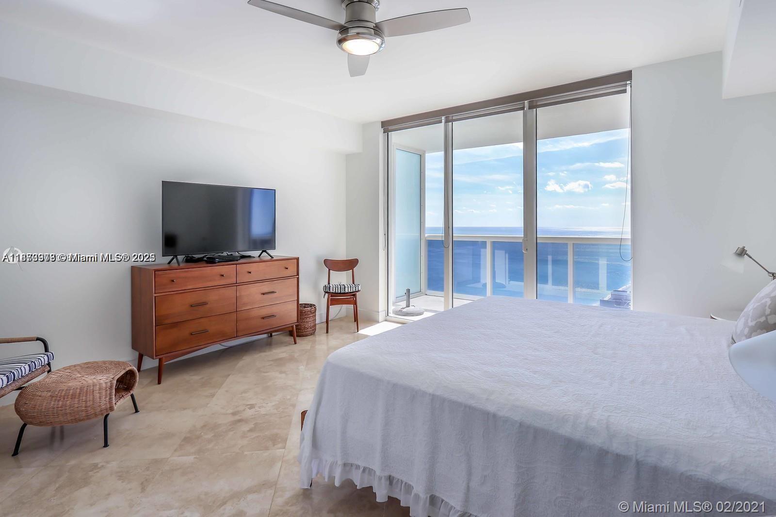 Ver detalles 3704 3 / 3 1675 sq. ft. $ 2025-09-07 0 foto