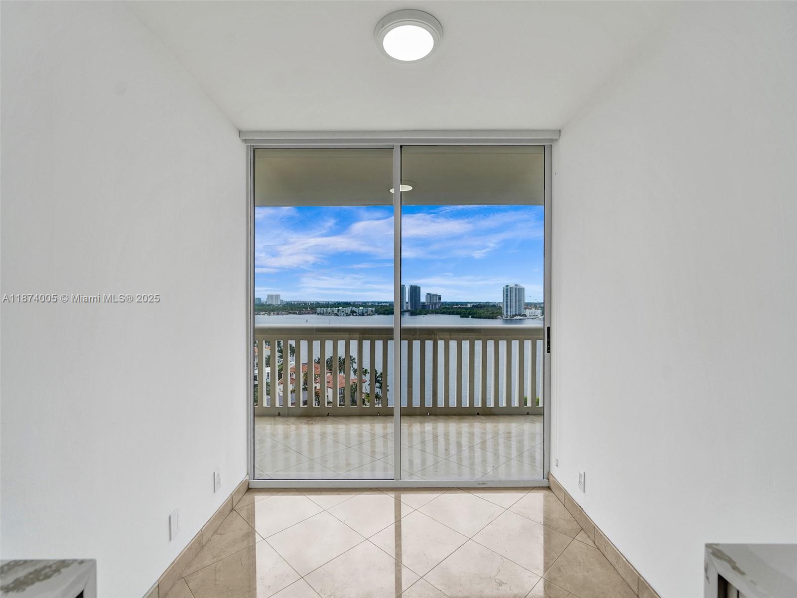 1612 2 / 2 1350 sq. ft. $ 2025-09-07 0 Photo