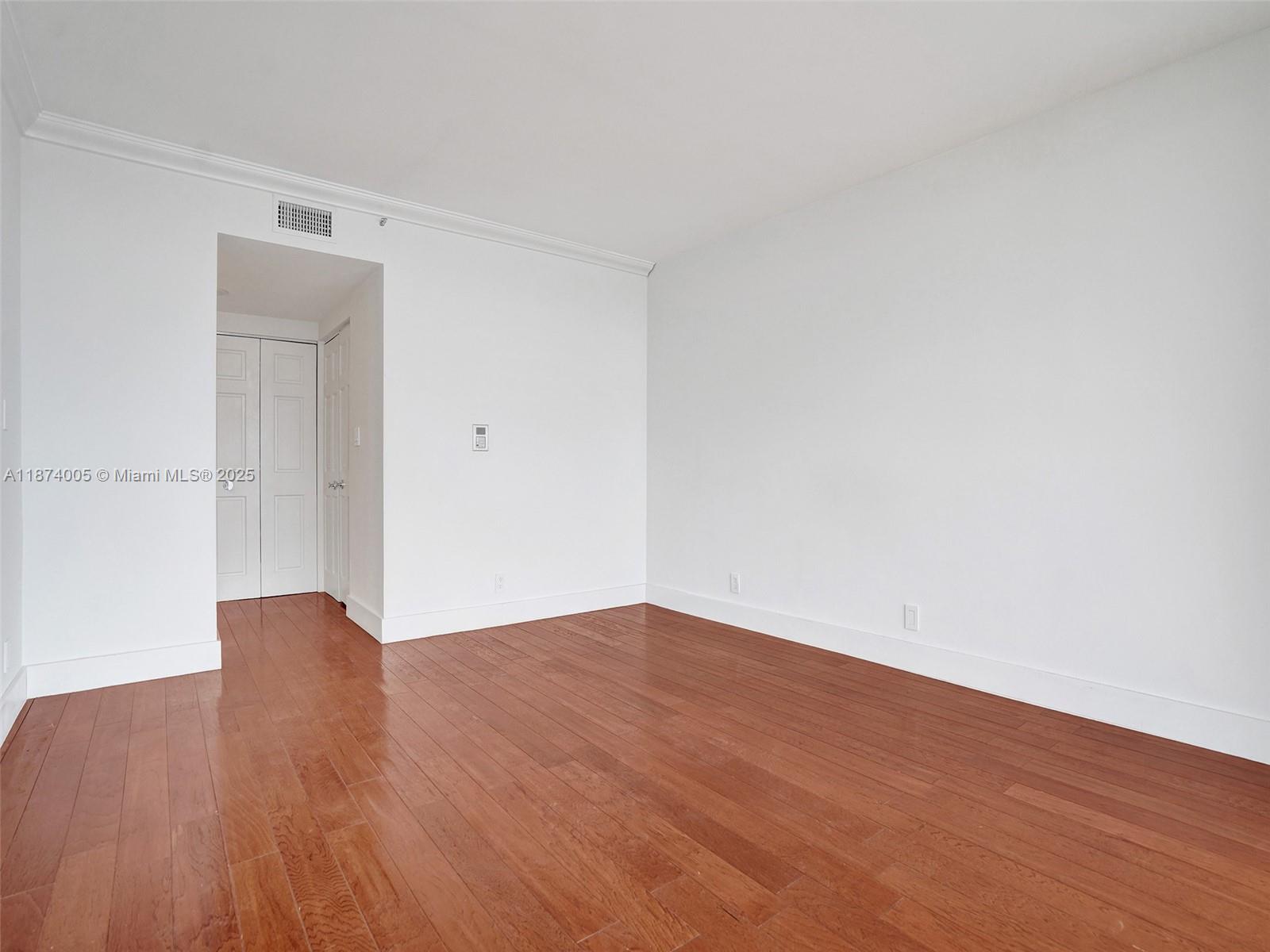 1612 2 / 2 1350 sq. ft. $ 2025-09-07 0 Photo
