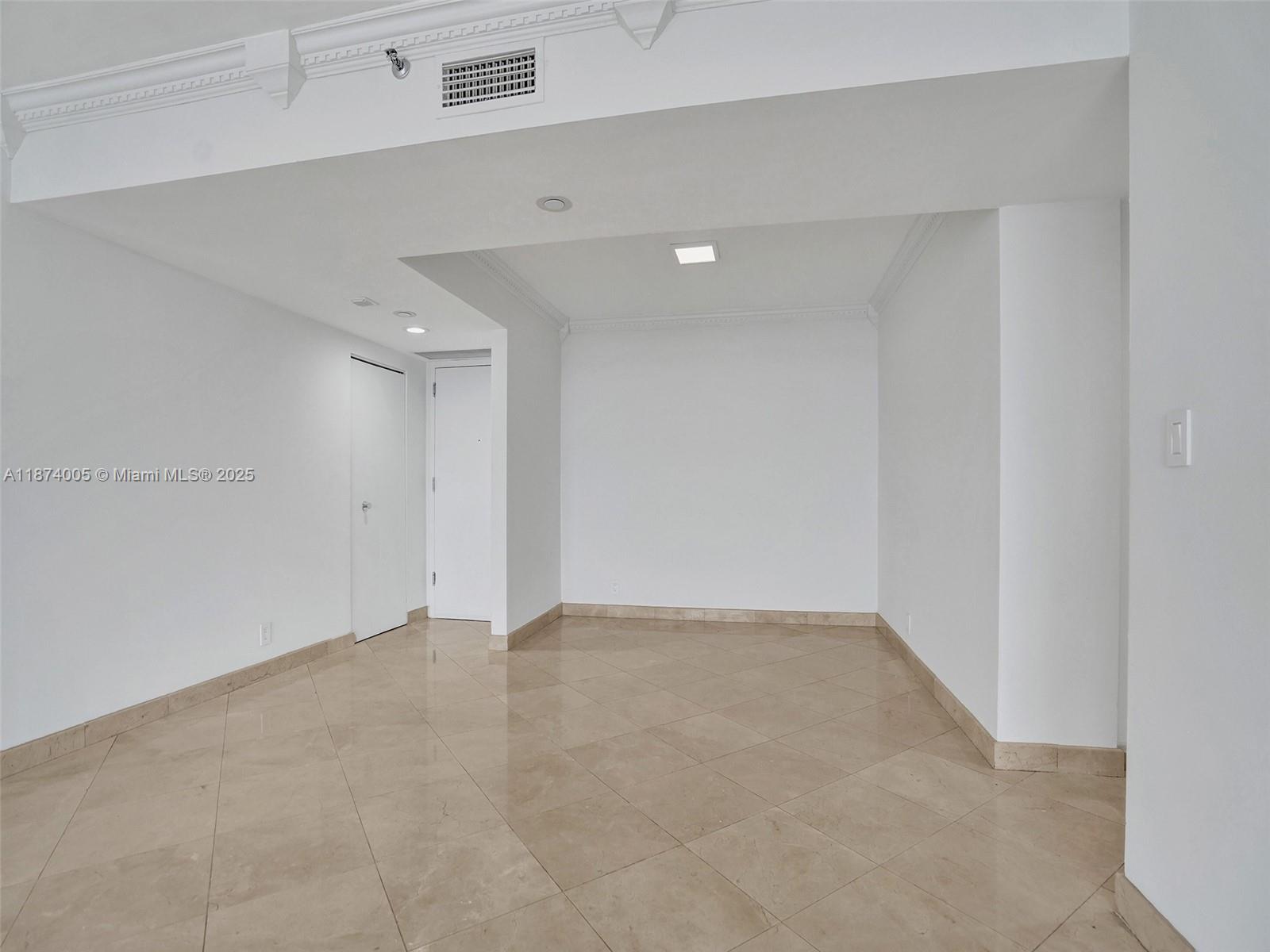 1612 2 / 2 1350 sq. ft. $ 2025-09-07 0 Photo