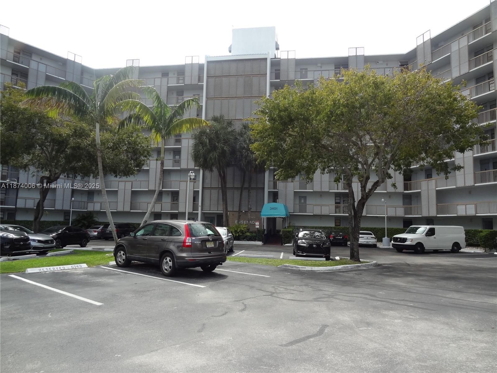 Photo of 3401 Country Club Dr  #EI506, Aventura, Florida, 33180 - 
