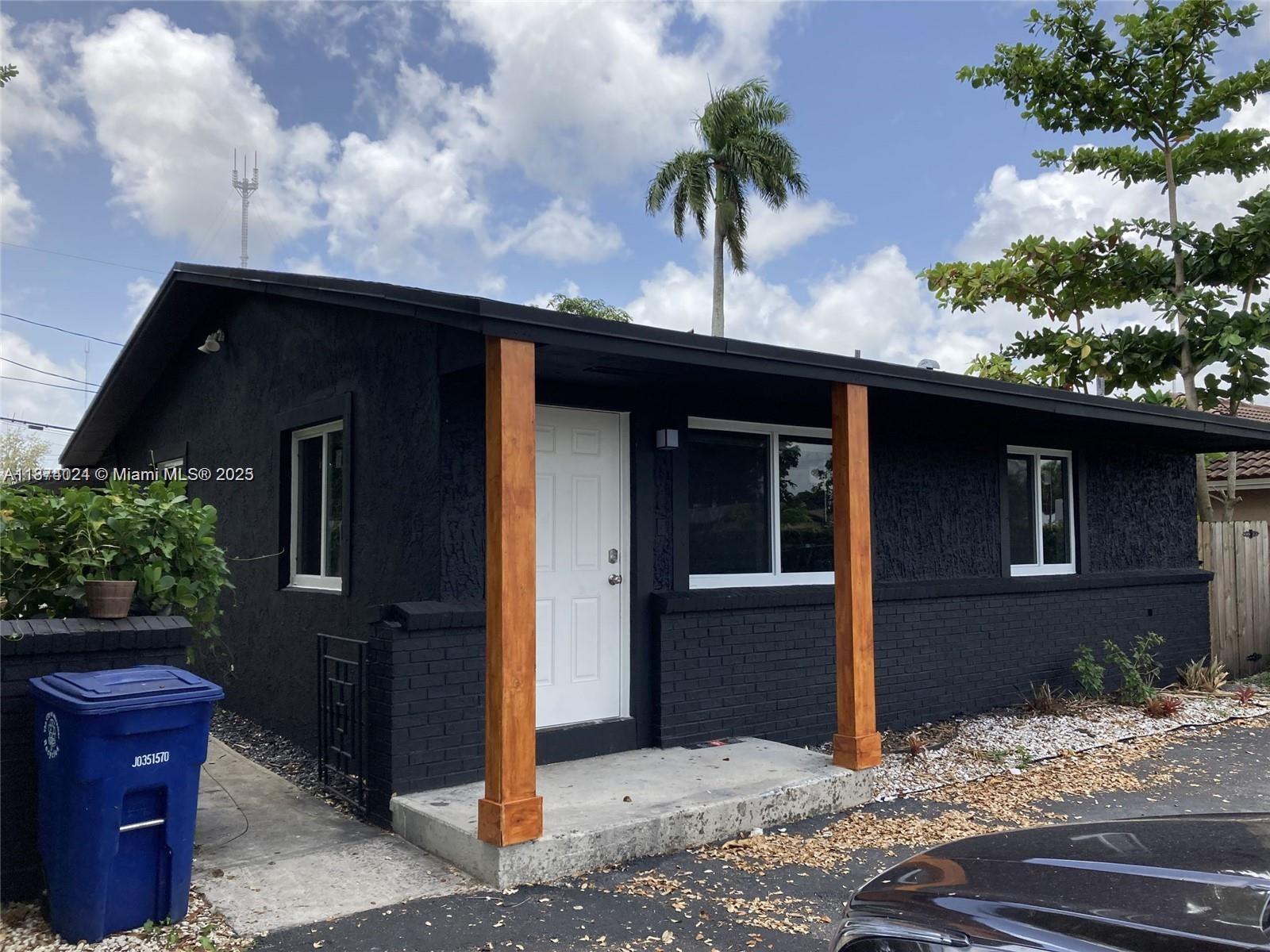 See details / 1674 sq. ft. $ 2025-09-07 0 Photo