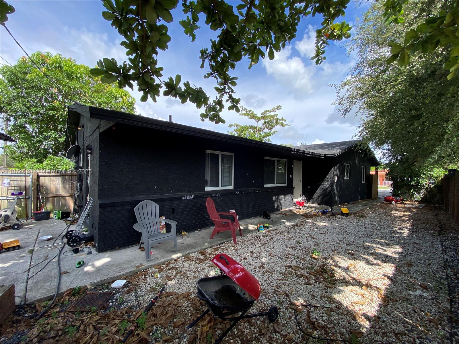 See details / 1674 sq. ft. $ 2025-09-07 0 Photo