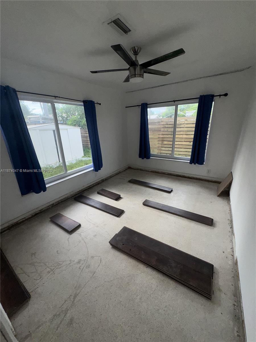   /  2860 sq. ft. $ 2025-09-07 0 Photo