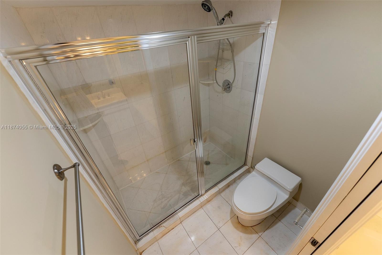 Photo of 3530 Mystic Pointe Dr  #2207, Aventura, Florida, 33180 - 