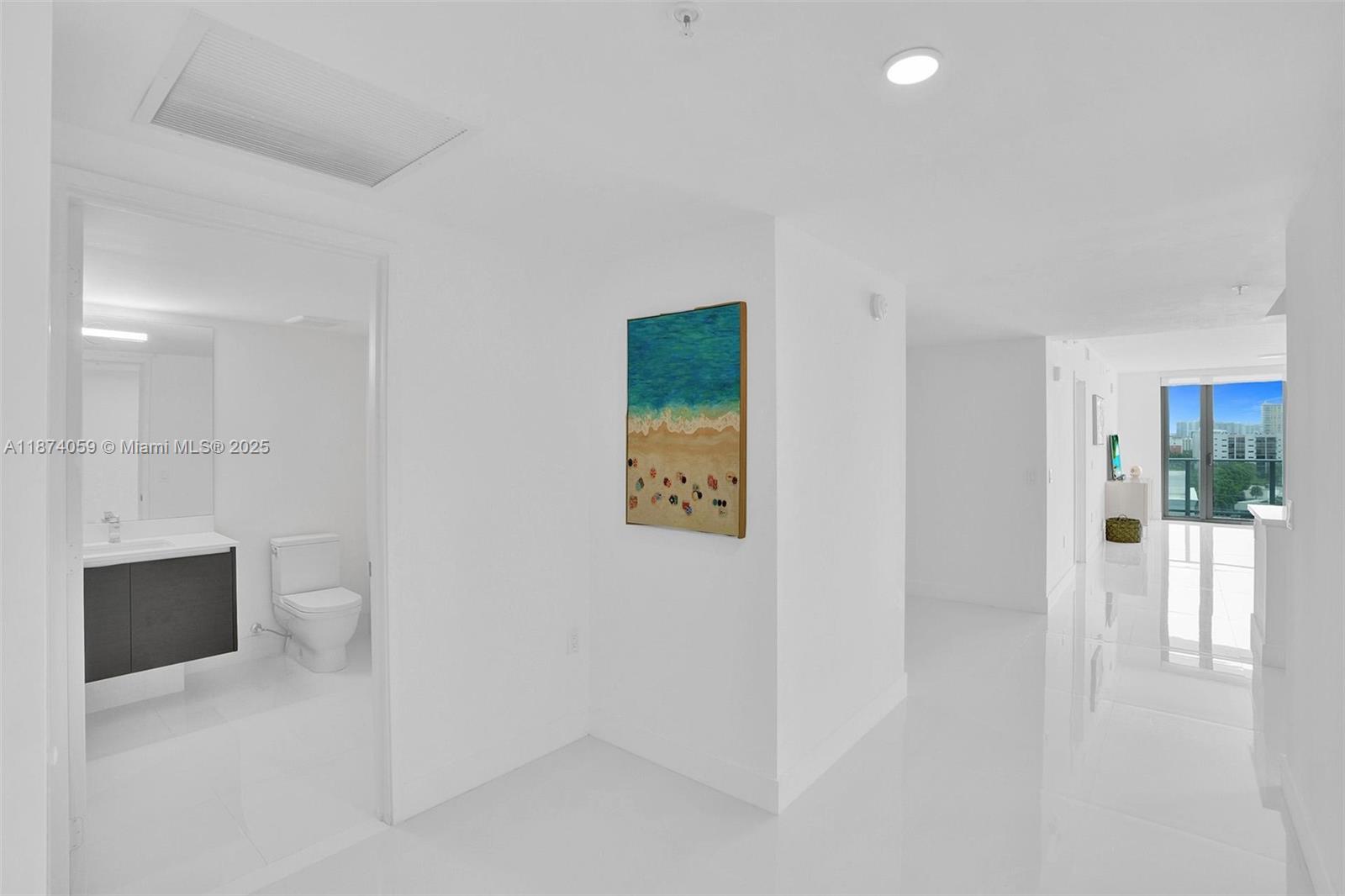 5-805 2 / 3 1541 sq. ft. $ 2025-09-07 0 Photo