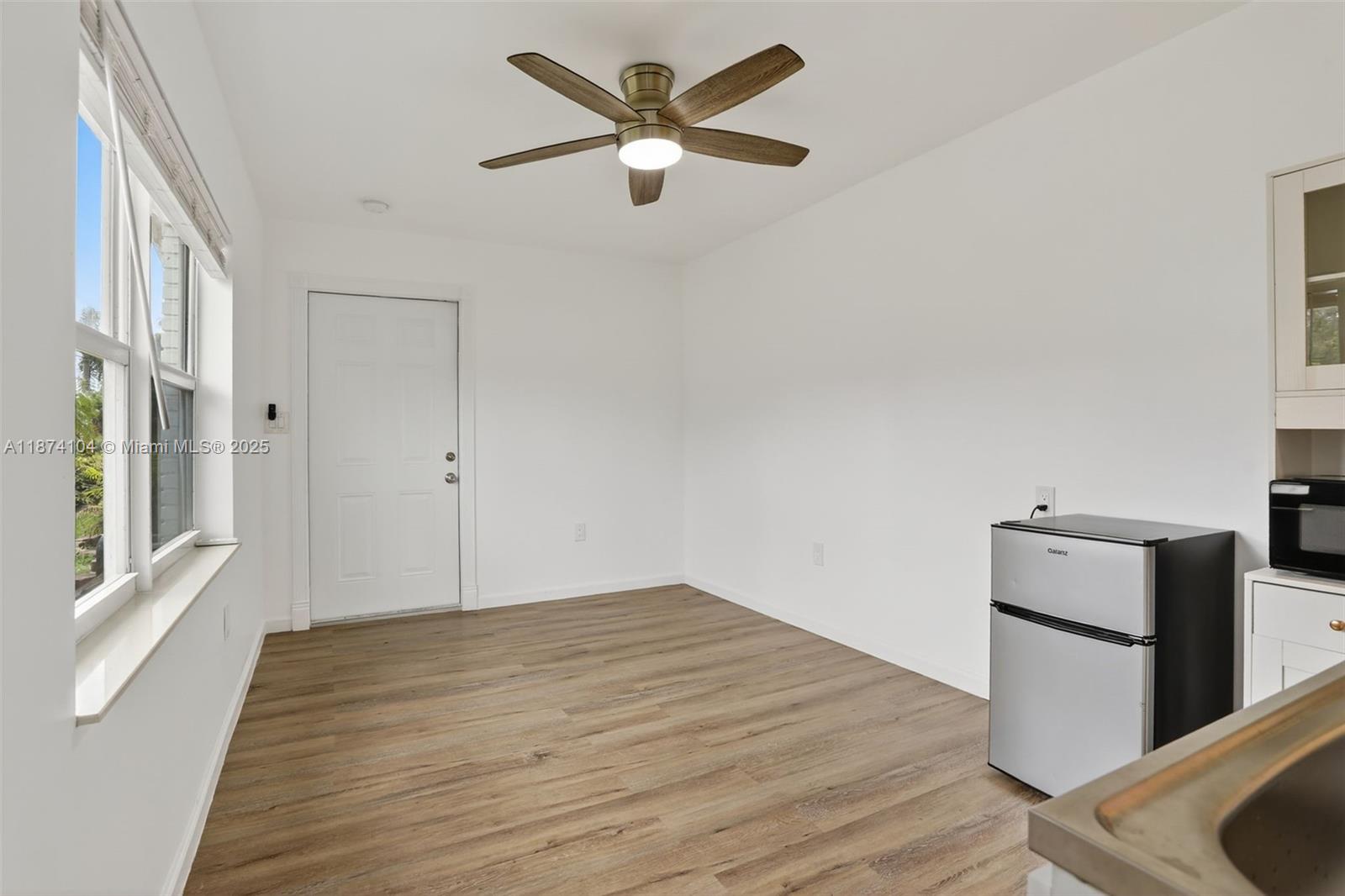Ver detalles / 1595 sq. ft. $ 2025-09-08 0 foto