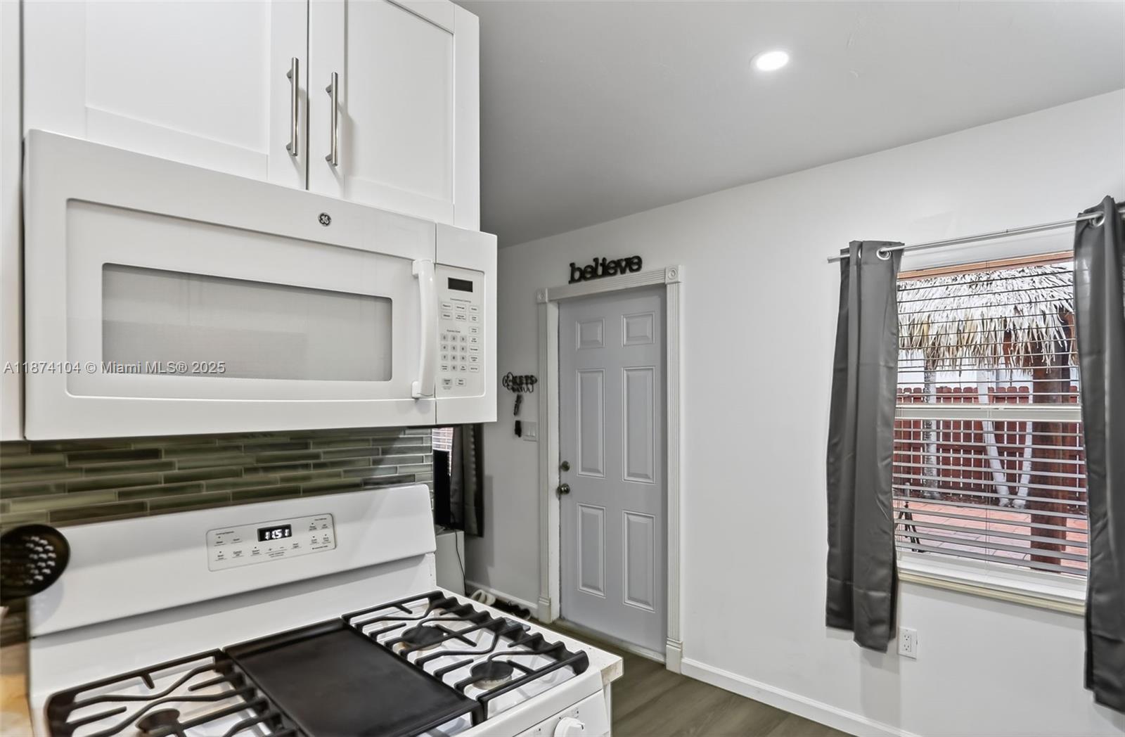 Ver detalles / 1595 sq. ft. $ 2025-09-08 0 foto