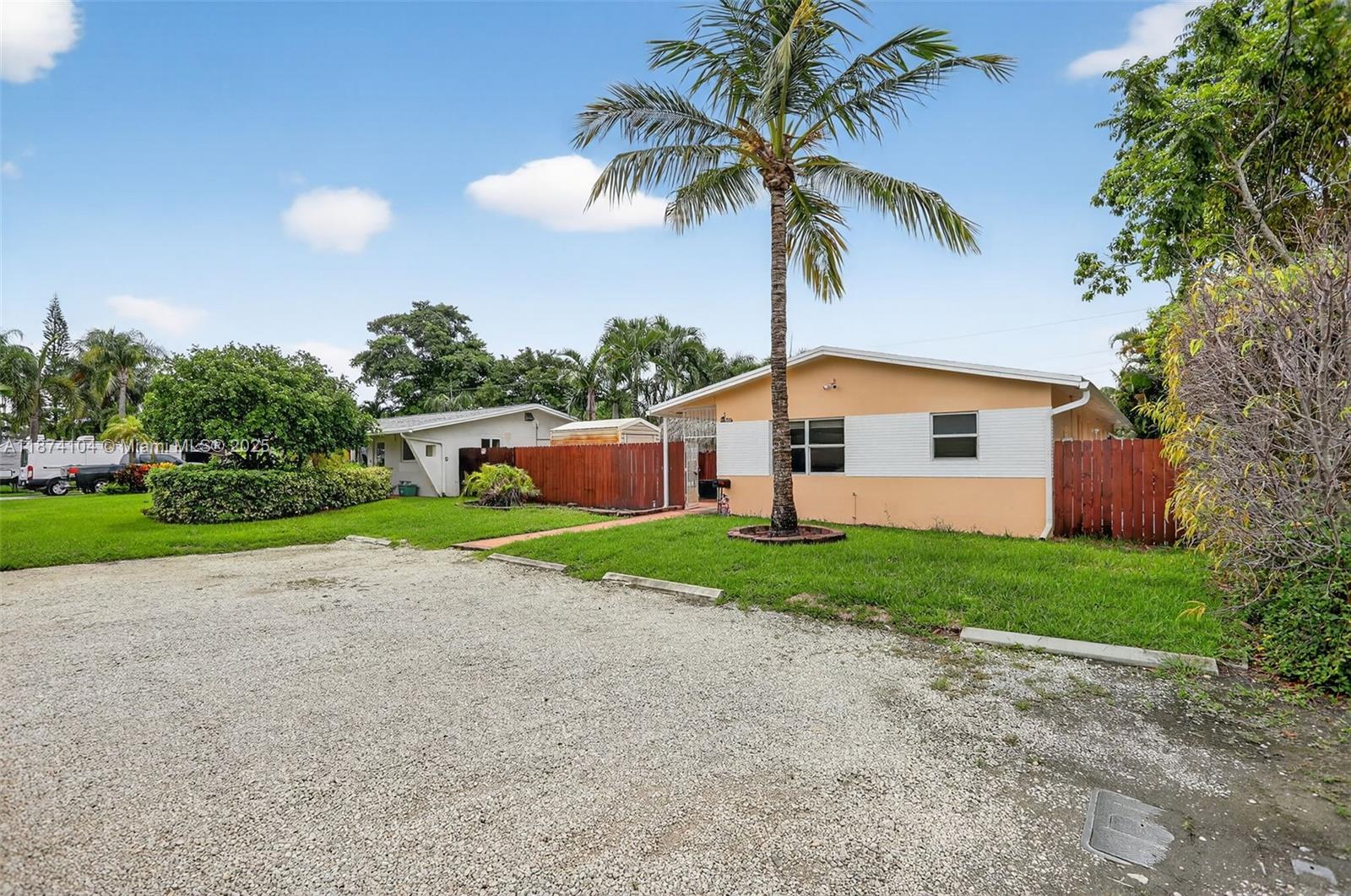 Ver detalles / 1595 sq. ft. $ 2025-09-08 0 foto