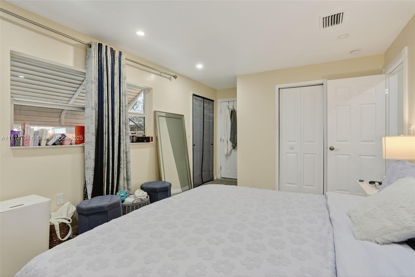 Ver detalles / 1595 sq. ft. $ 2025-09-08 0 foto