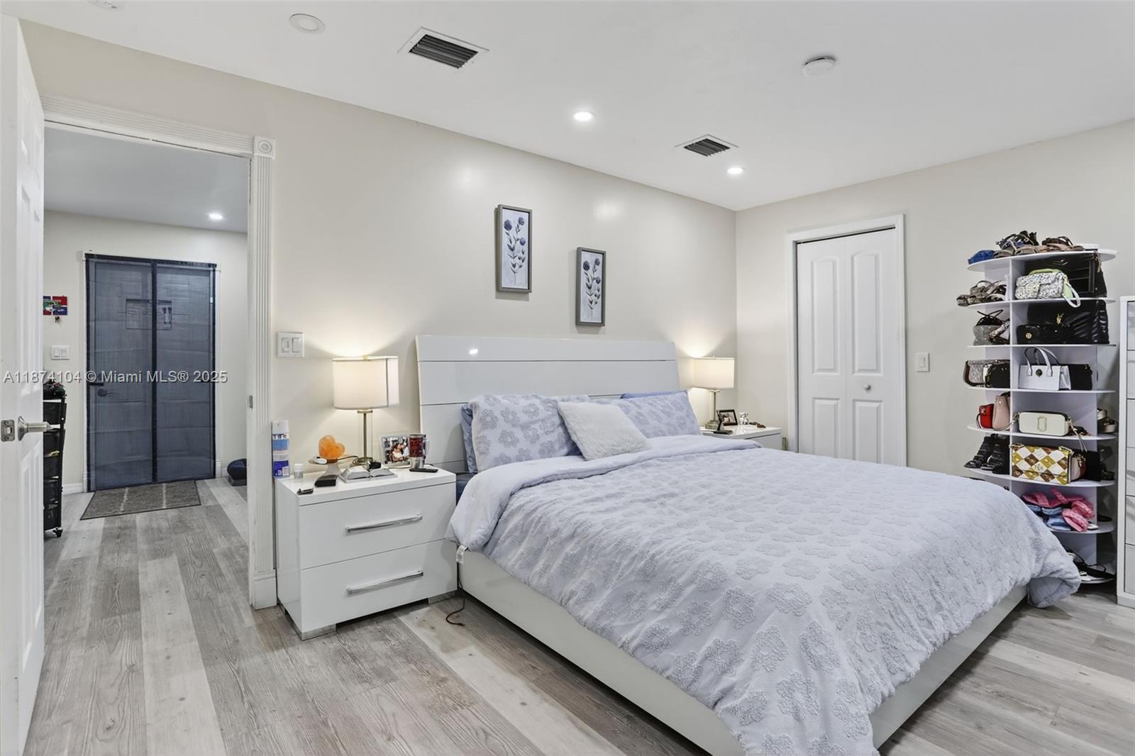 Ver detalles / 1595 sq. ft. $ 2025-09-08 0 foto