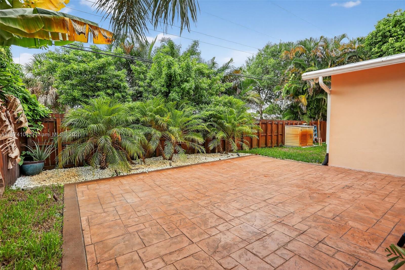 Ver detalles / 1595 sq. ft. $ 2025-09-08 0 foto