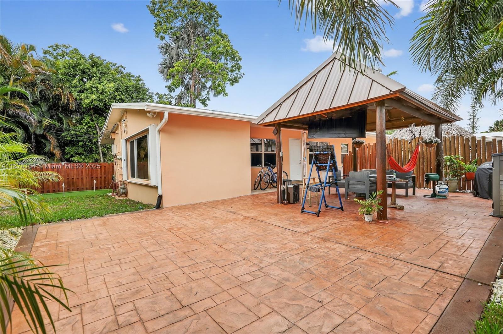 Ver detalles / 1595 sq. ft. $ 2025-09-08 0 foto