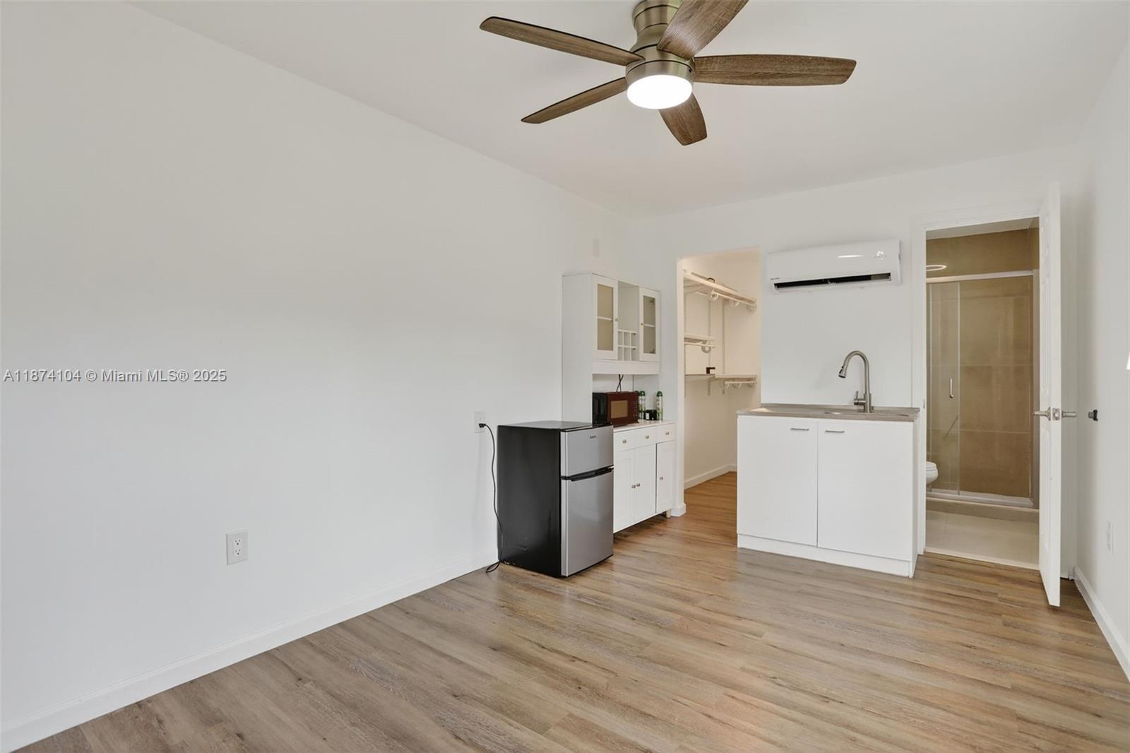 Ver detalles / 1595 sq. ft. $ 2025-09-08 0 foto