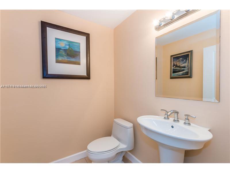 Photo of 1945 Ocean Dr  #603, Hallandale Beach, Florida, 33009 - 