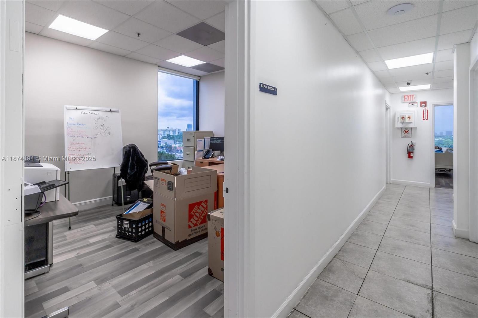 500  /   sq. ft. $ 2025-09-08 0 Photo