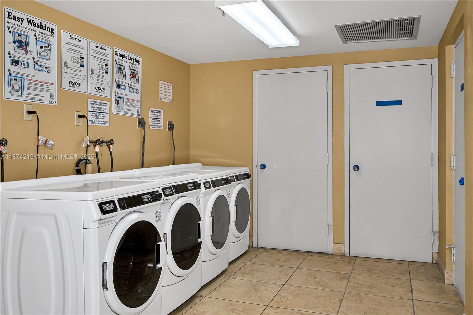 205 1 / 2 830 sq. ft. $ 2025-09-27 0 Photo
