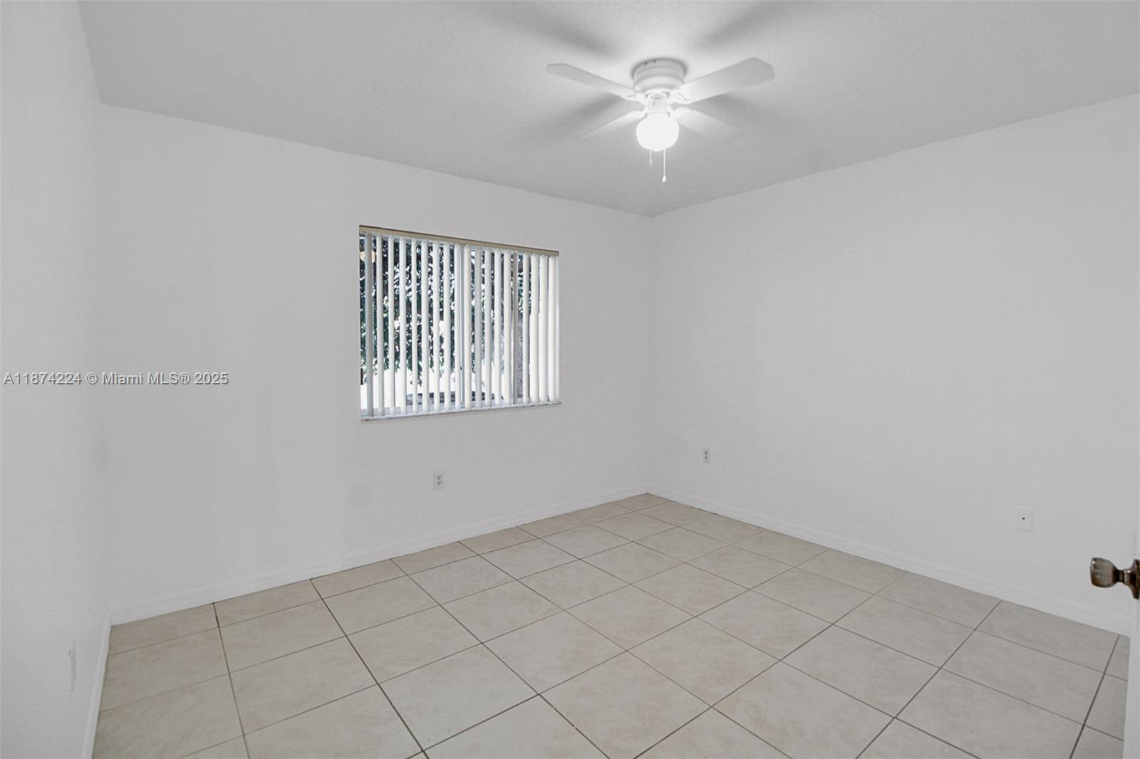 See details 103 2 / 2 822 sq. ft. $ 2025-09-08 0 Photo