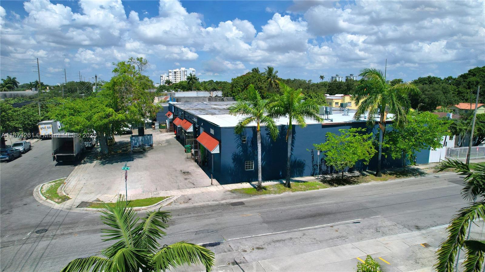 See details / sq. ft. $ 2025-09-08 0 Photo