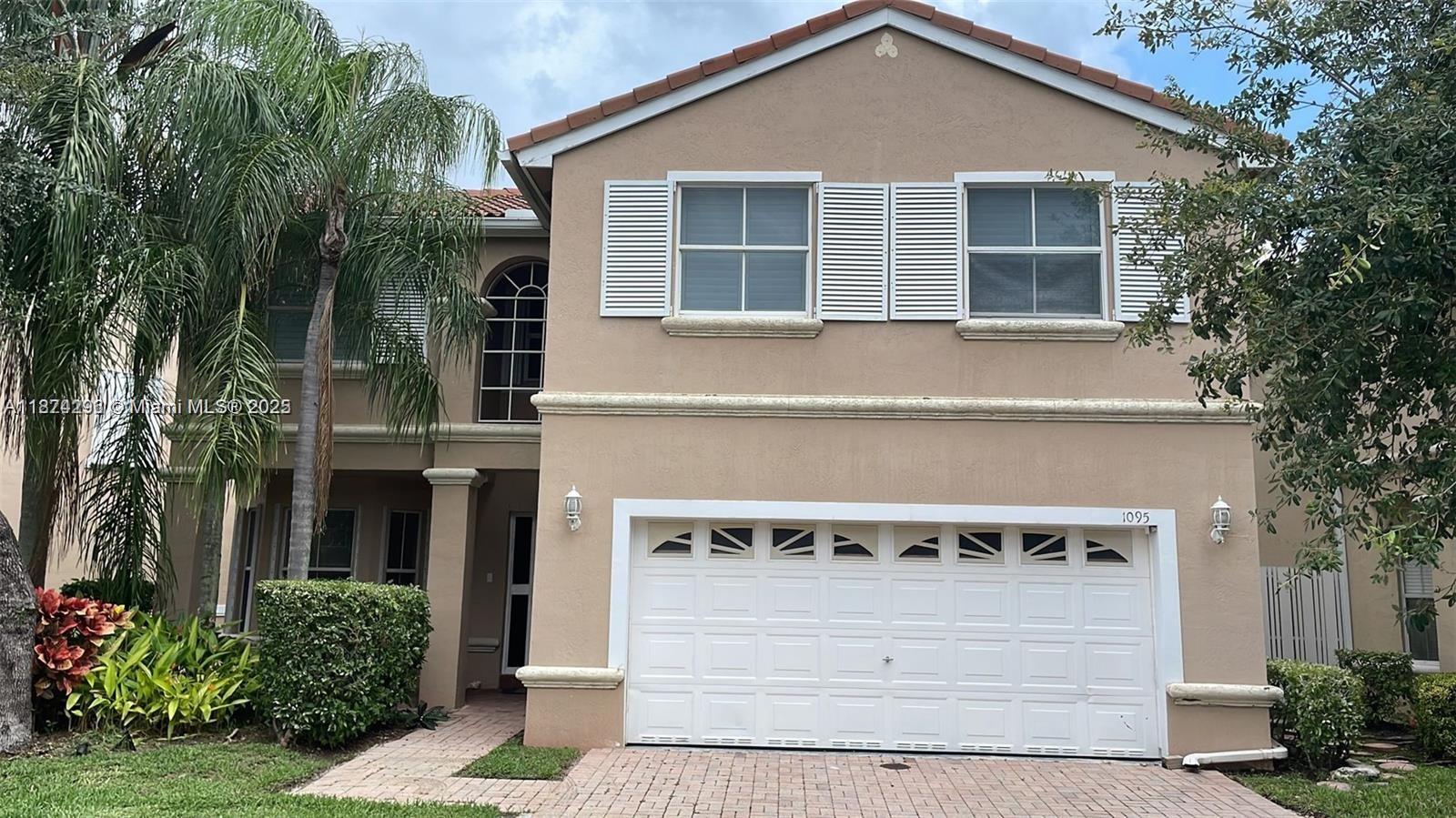 Photo of 1095 Weeping Willow Way  (1095), Hollywood, Florida, 33019 - 