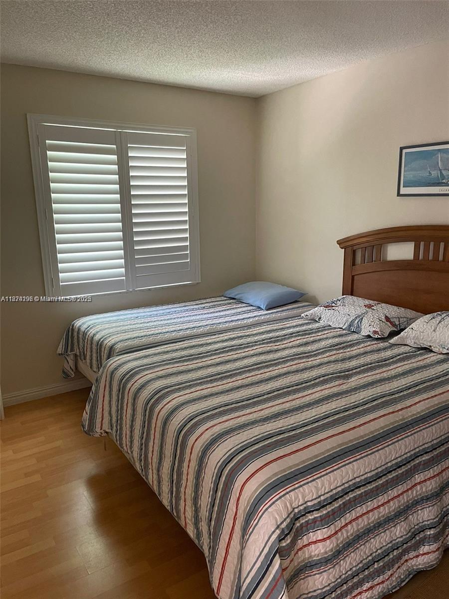 Photo of 1095 Weeping Willow Way  (1095), Hollywood, Florida, 33019 - 