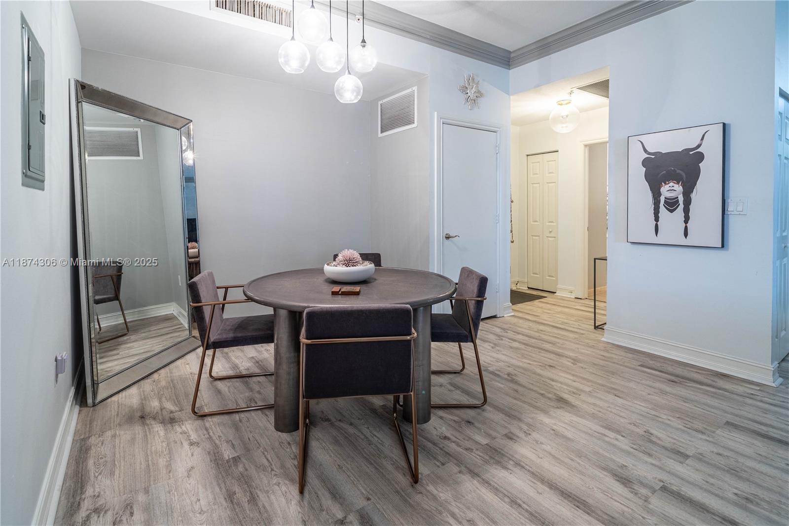 Photo of 3001 185th St  #116, Aventura, Florida, 33180 - 