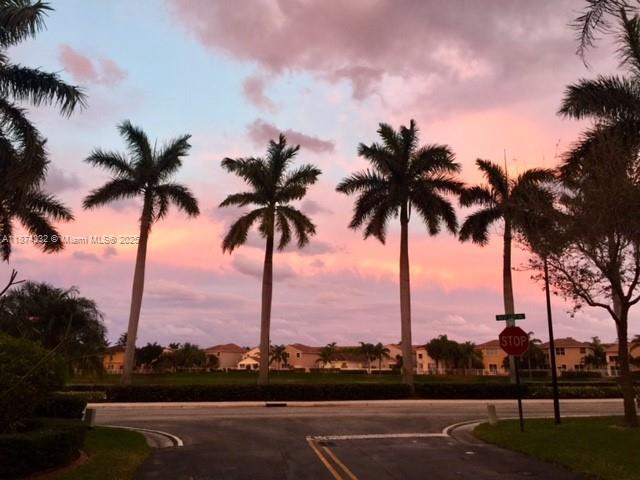 Photo of 1140 Oysterwood St  (1140), Hollywood, Florida, 33019 - 
