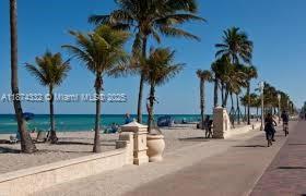 Photo of 1140 Oysterwood St  (1140), Hollywood, Florida, 33019 - 