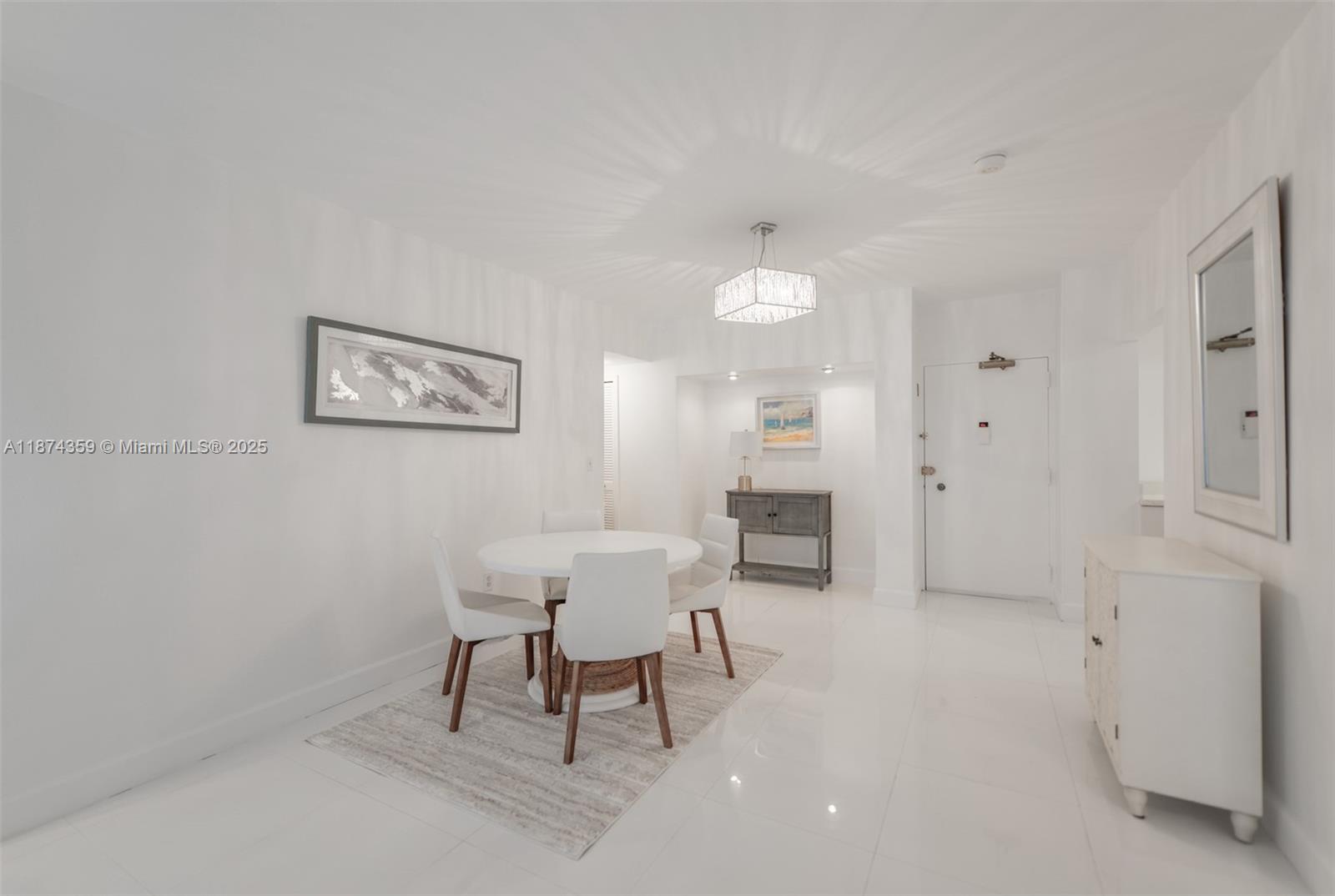 PHA 1 / 2 870 sq. ft. $ 2025-10-01 0 Photo