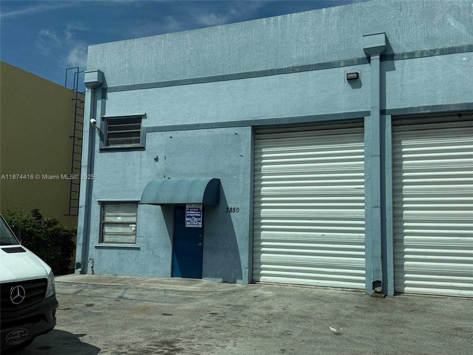 See details 7850 / sq. ft. $ 2025-09-08 0 Photo