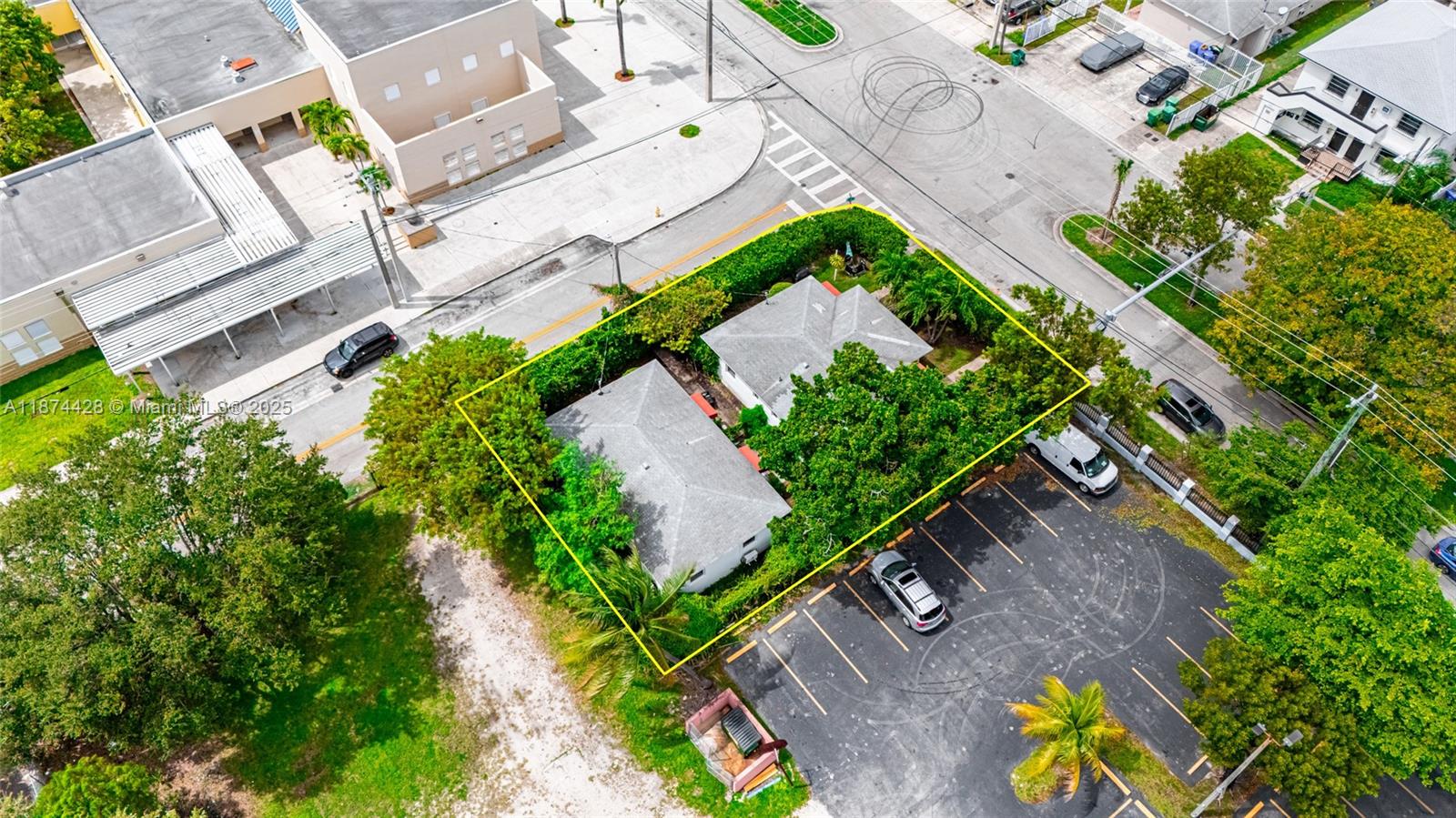 See details / 1909 sq. ft. $ 2025-09-08 0 Photo