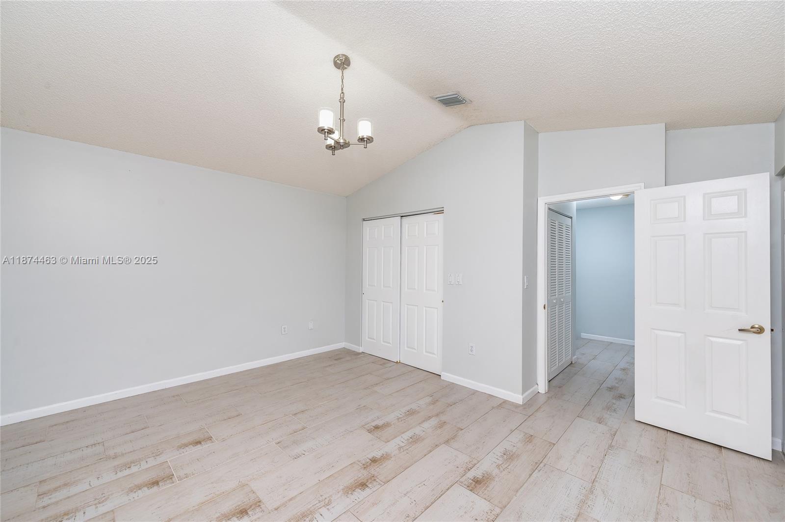 Photo of 1571 Seagrape Way  (1571), Hollywood, Florida, 33019 - 